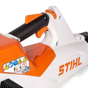 Soffiatore-a-batteria-Stihl-BGA60-con-batteria-AK30-e-caricabatterie-AL101-alliastore