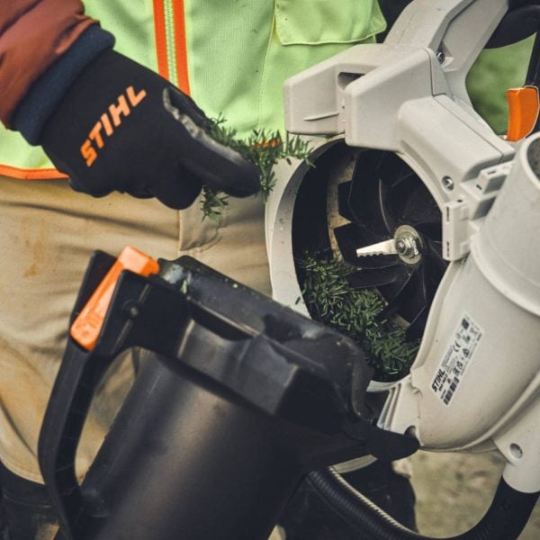 Aspiratore e trituratore a batteria Stihl SHA140 - alliastore